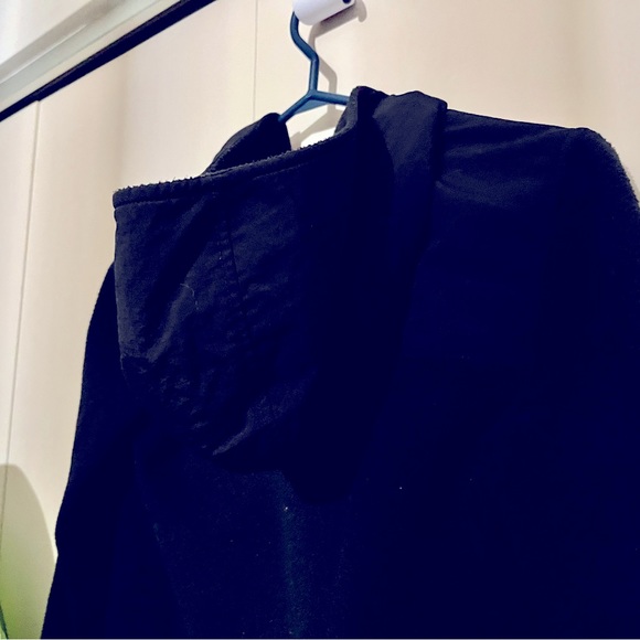 Black North Face Vest - Picture 4 of 4